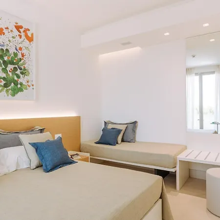 Miramare Blue טורה סנטה סאבינה