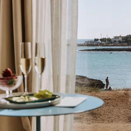 Miramare Blue Otel 4*