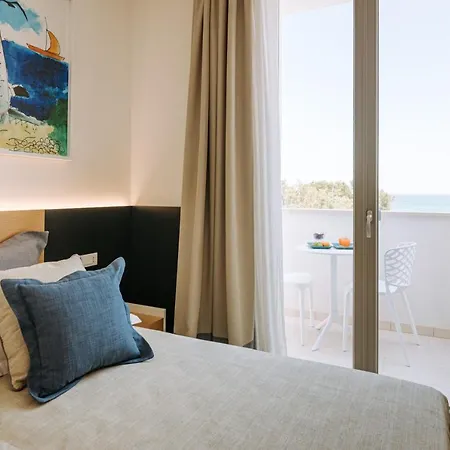 Miramare Blue Hotel